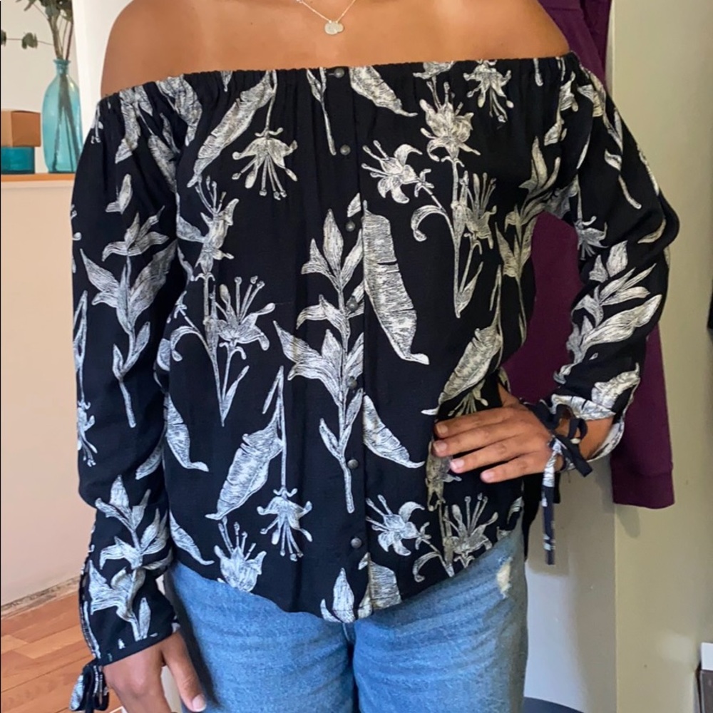 Roxy off the shoulder blouse